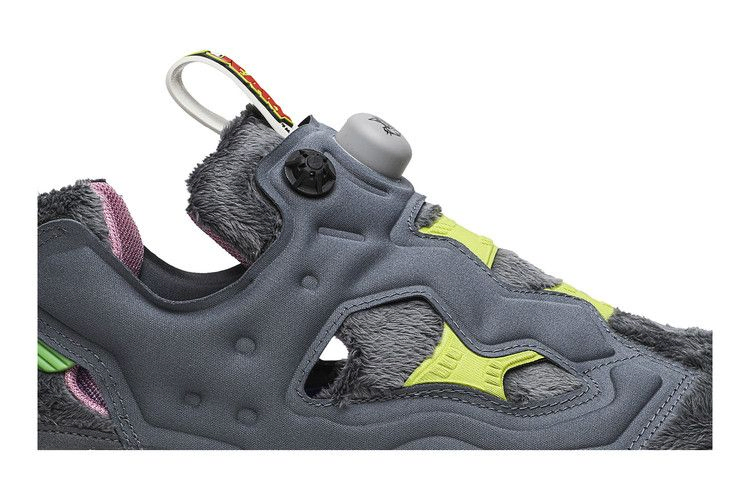 Кроссовки Reebok Tom & Jerry x InstaPump Fury 'Tom'