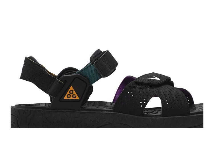 Nike ACG Air Deschutz 'Black Vivid Purple'