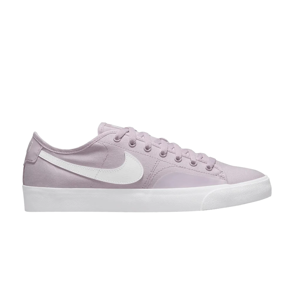 Krossovki-Nike-Blazer-Court-SB-Doll