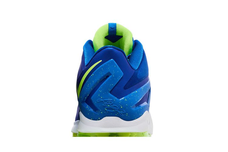 max-lebron-11-low-sprite-642489-471_06