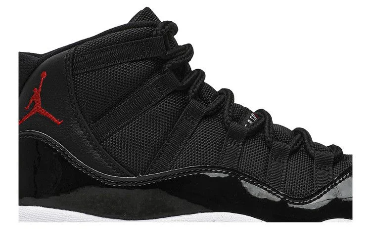 Krossovki-Air-Jordan-11-Retro-GS-Bred-2019-1