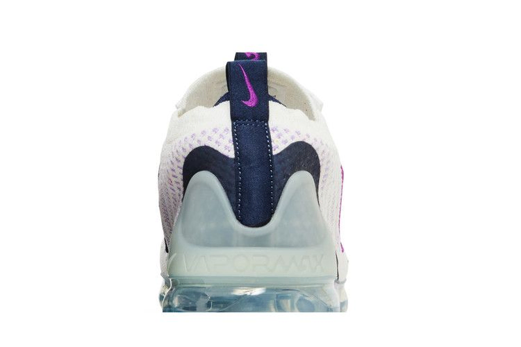 air-vapormax-2021-flyknit-gs-white-violet-frost-db1550-105_06
