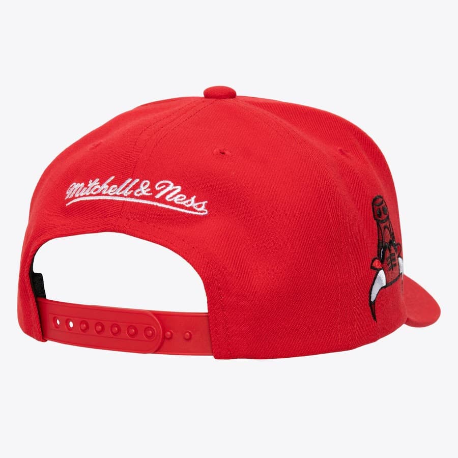 Бейсболка Mitchell & Ness Red Chicago Bulls Upside Pro Snapback Hat