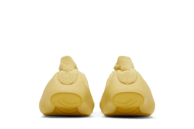 Krossovki-adidas-Yeezy-450-Sulfur-5
