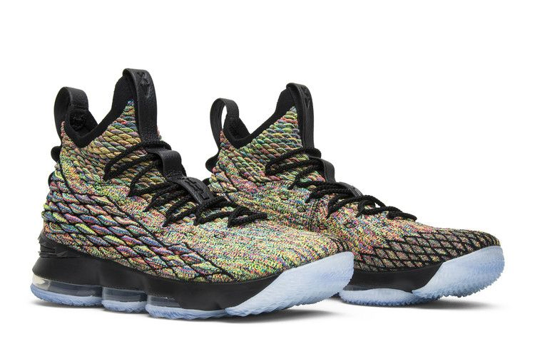 lebron-15-897648-901_07
