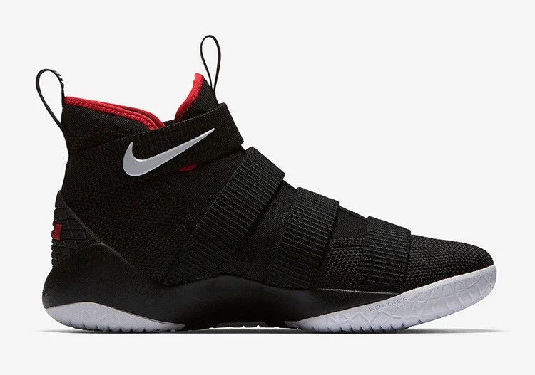Krossovki-Nike-LeBron-Soldier-11-Bred-2