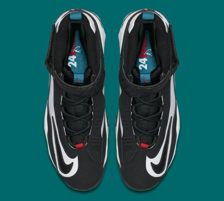 Krossovki-Nike-Air-Griffey-Max-1-White-Freshwater-2016-1