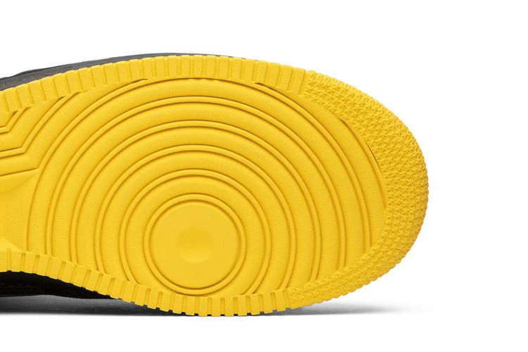 Кроссовки Undefeated x Livestrong x Nike Air Force 1 Low Supreme 'Livestrong'