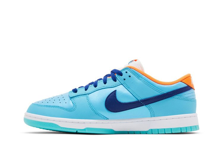 dunk-low-se-baltic-blue-total-orange-hq1538-416_02