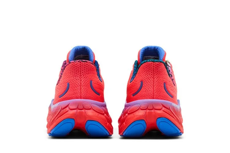 Кроссовки New Balance Fresh Foam X More v4 'Electric Red Bright Lapis'