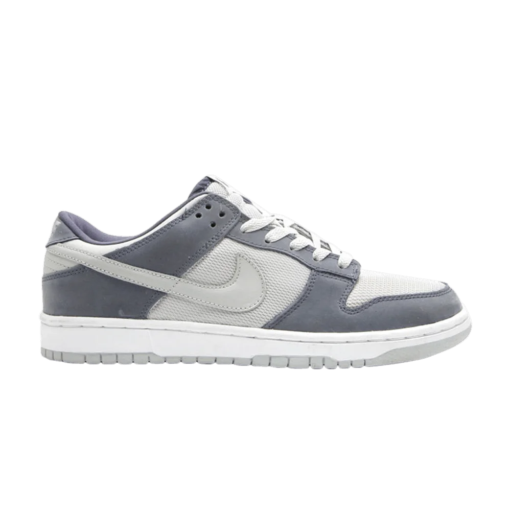 Krossovki-Nike-WS-Dunk-Low-Pro