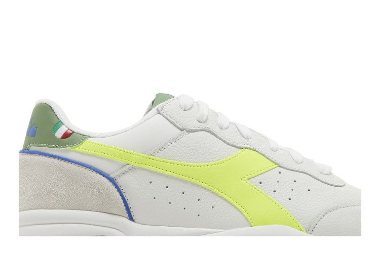 Кроссовки Diadora Maverick Ball 'White Acid Green'