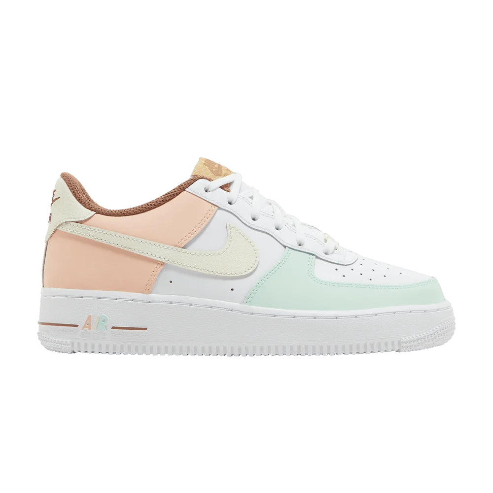 Krossovki-Nike-Air-Force-1-LV8-GS-Ice-Cream
