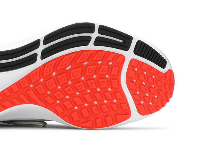 Кроссовки Nike Air Zoom Pegasus 37 FlyEase 'Wolf Grey Crimson'