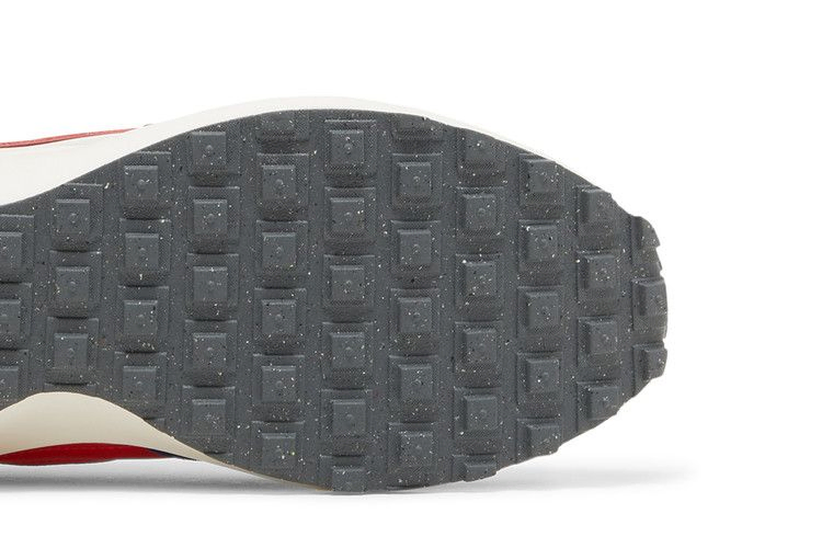 waffle-debut-swoosh-old-royal-habanero-red-dv0527-001_04
