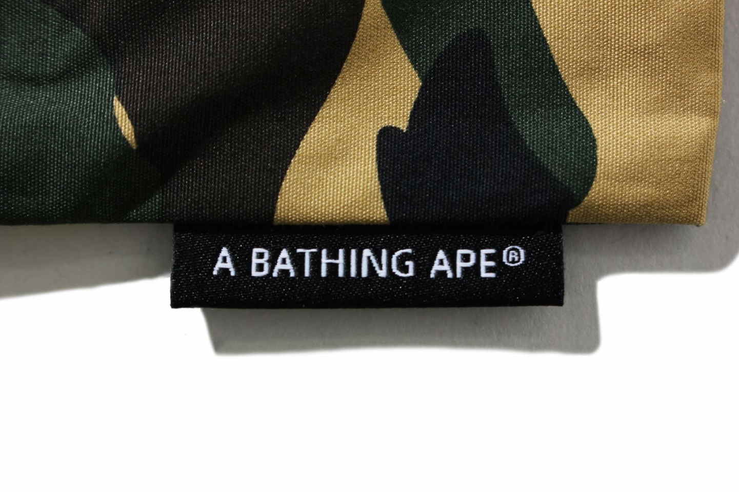 Наволочка BAPE 1st Camo Medium Pillow Case Yellow