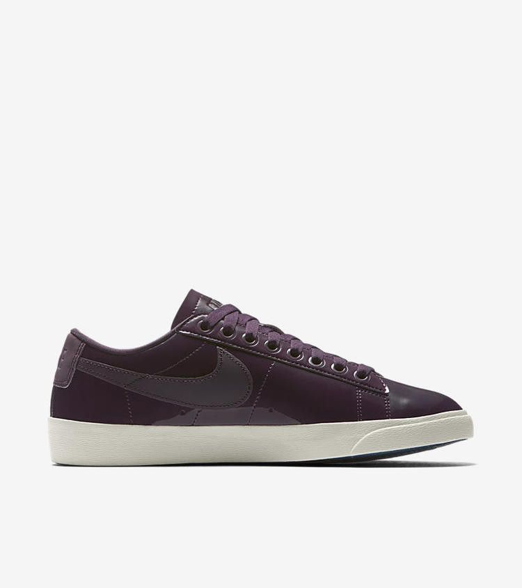 Кроссовки Ruby Rose x Nike Wmns Blazer Low 'Port Wine'