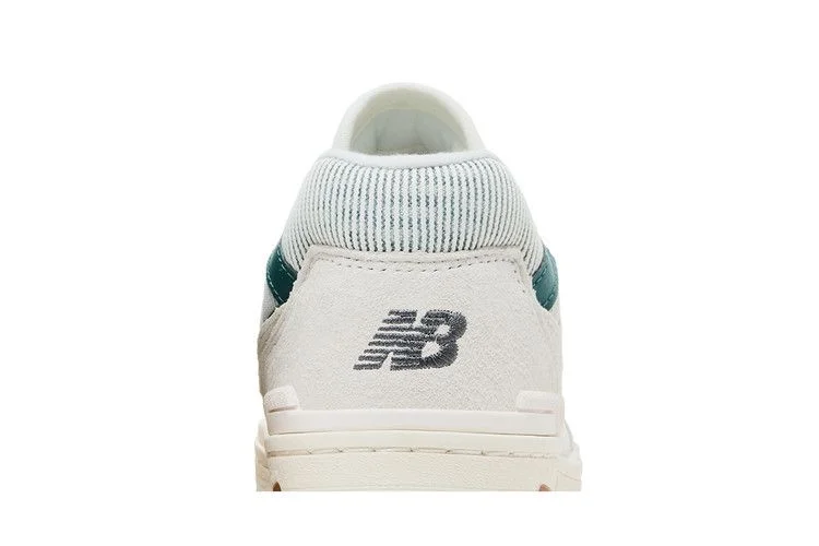Кроссовки New Balance Wmns 550 'Sea Salt New Spruce'