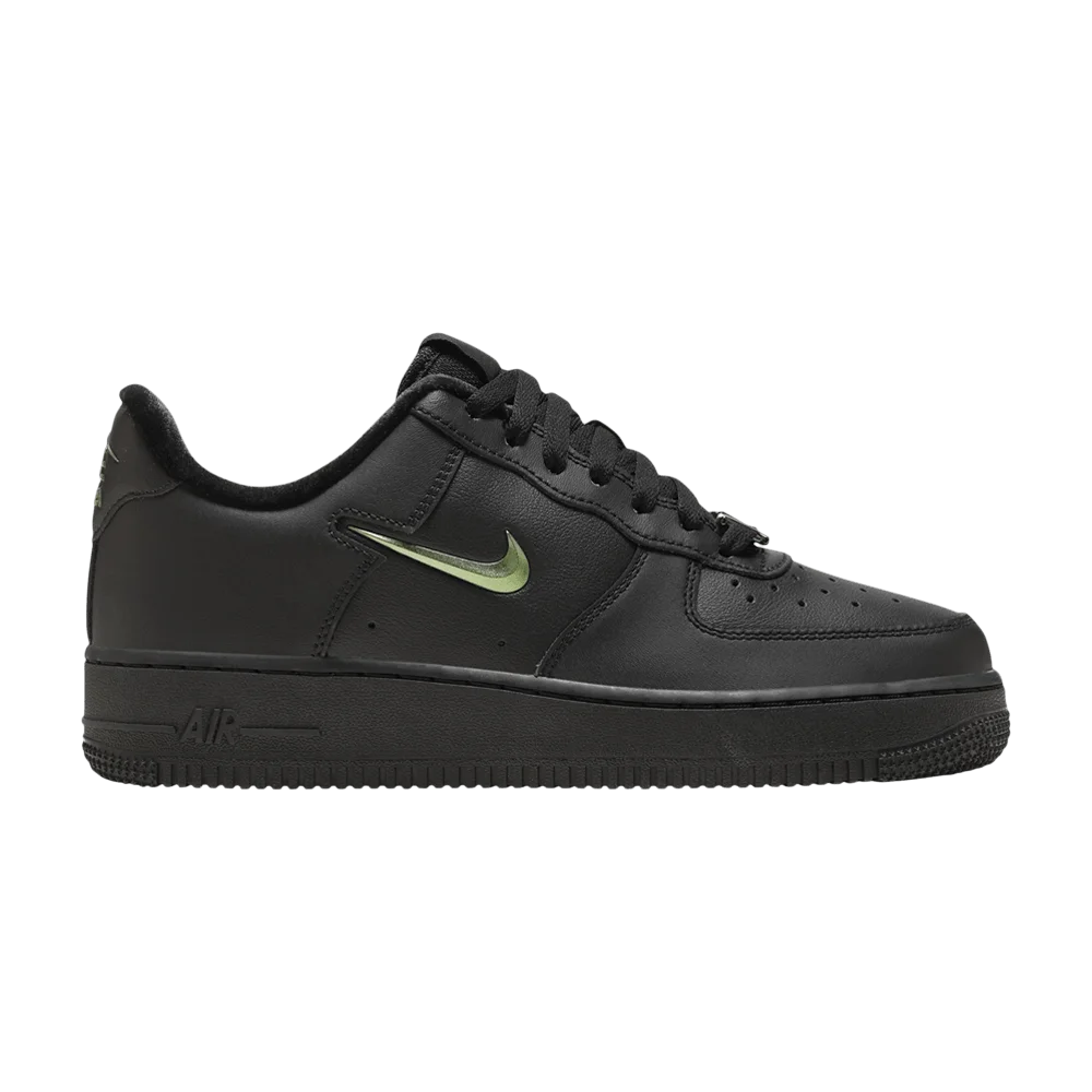 Krossovki-Nike-Wmns-Air-Force-1-07-SE-Dance-Black