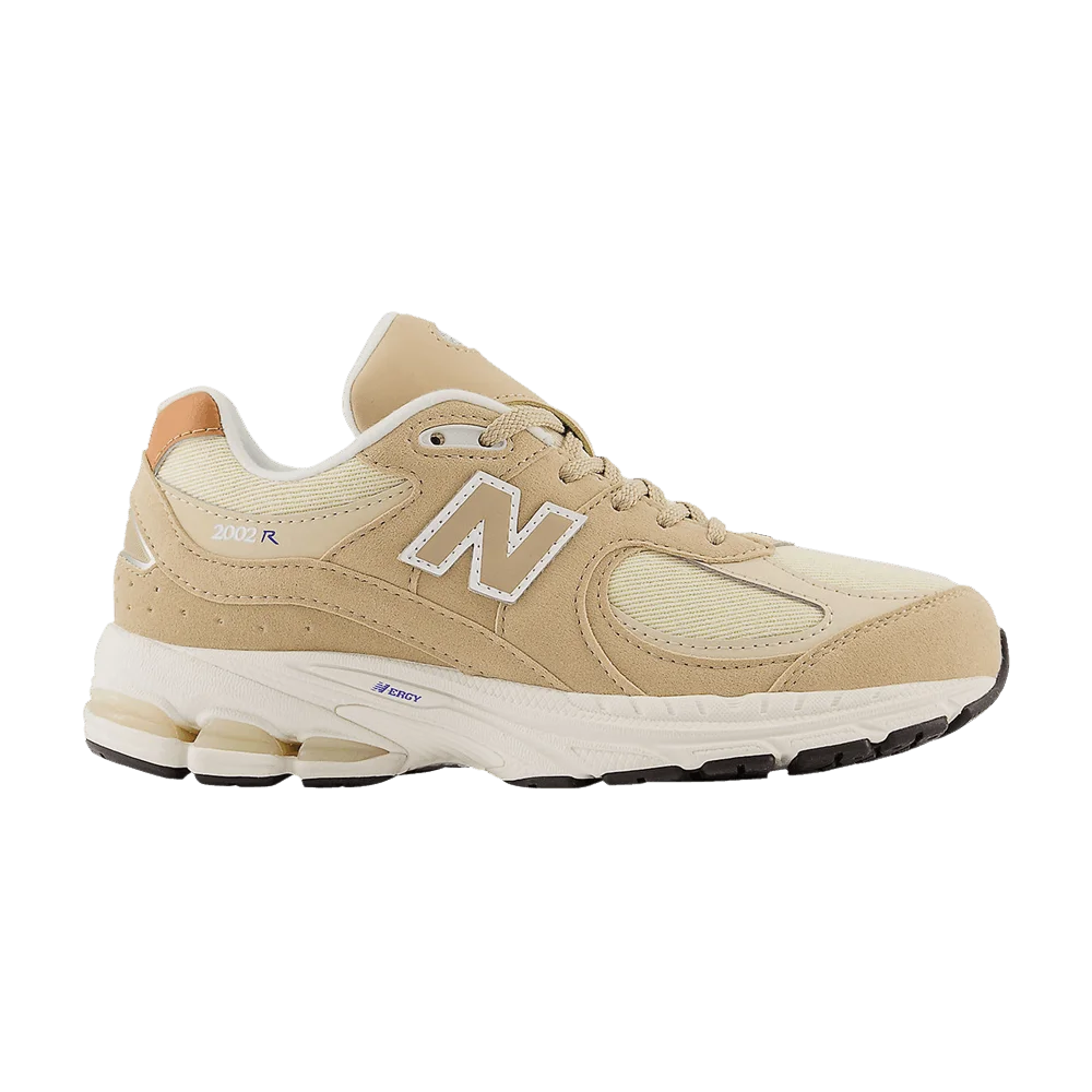 Krossovki-New-Balance-2002R-Big-Kid-Wide-Incense-Sandstone