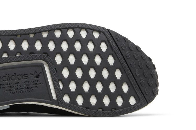Кроссовки Adidas Wmns NMD_R1 'Black White Marble'