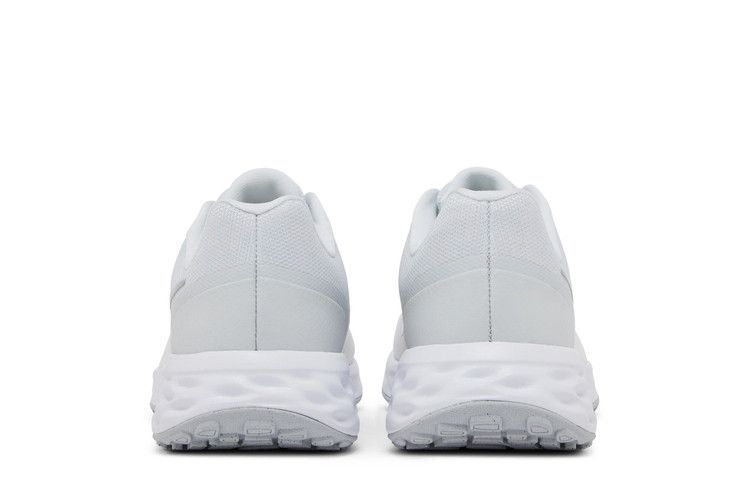 Кроссовки Nike Wmns Revolution 6 Next Nature 'White Pure Platinum'