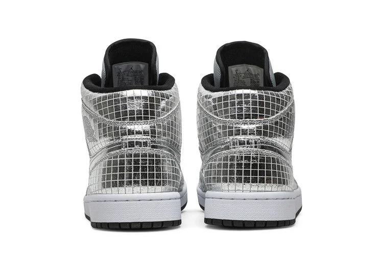 Кроссовки Wmns Air Jordan 1 Mid 'Disco Ball'