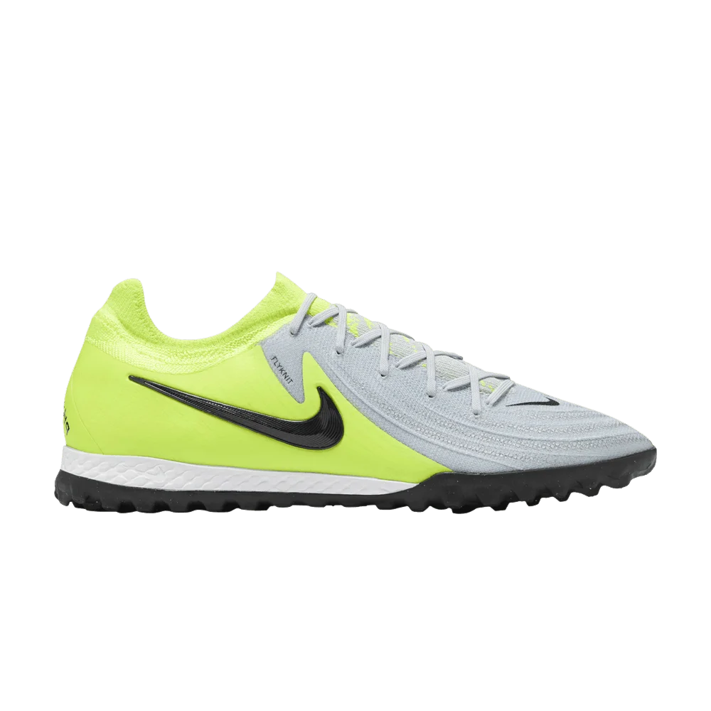 Krossovki-Nike-Phantom-GX-2-Pro-TF-Mad-Voltage-Pack
