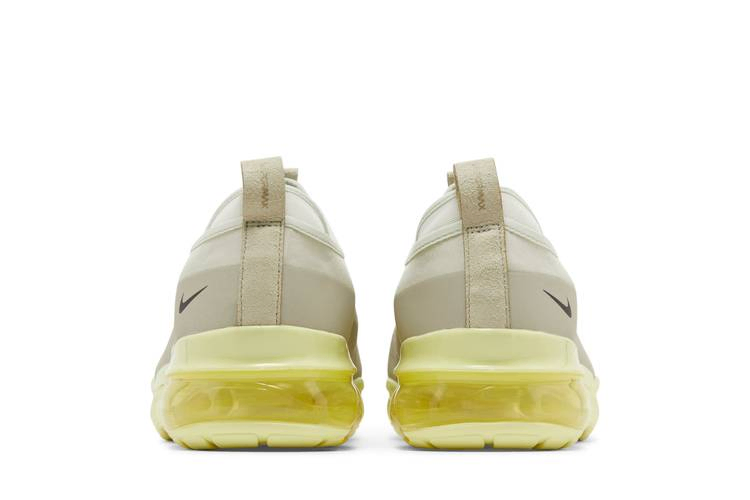 vapormax-moc-roam-light-stone-dz7273-100_05