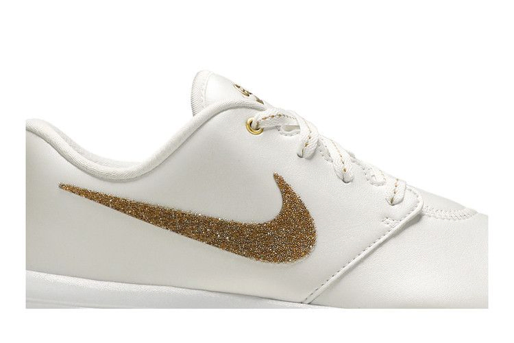swarovski-x-wmns-roshe-golf-gold-bv0659-111_01