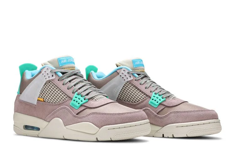Krossovki-Union-LA-x-Air-Jordan-4-Retro-Taupe-Haze-7