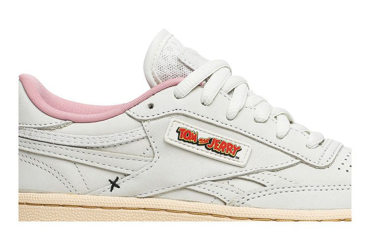 Кроссовки Reebok Tom & Jerry x Club C 'Tom'