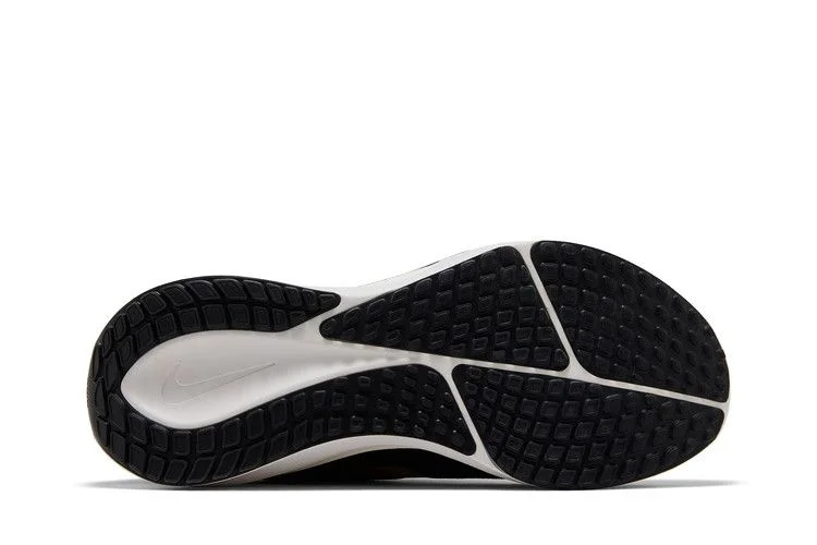 Кроссовки Nike Vomero 17 'Black Bronzine'