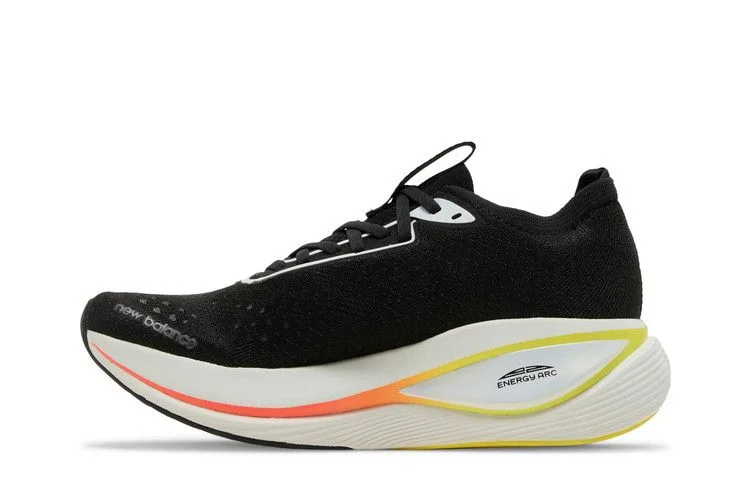 Кроссовки New Balance Wmns FuelCell SuperComp 'Black Neon Dragonfly'