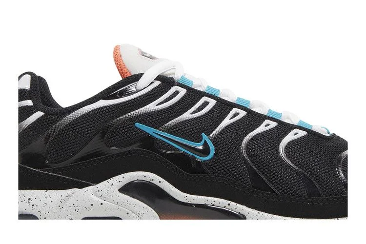 Кроссовки Nike Air Max Plus GS 'Black Turf Orange Speckled'