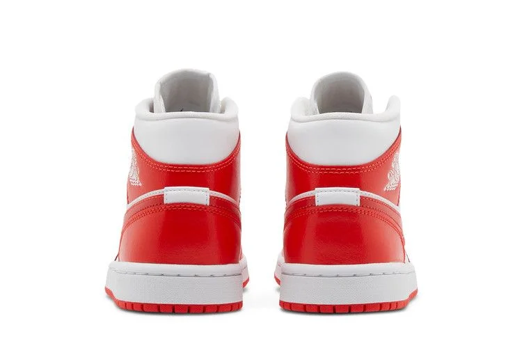Кроссовки Wmns Air Jordan 1 Mid 'Habanero Red'