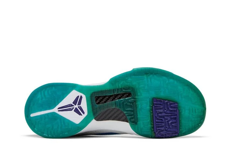 Krossovki-Nike-Zoom-Kobe-5-Draft-Day-3