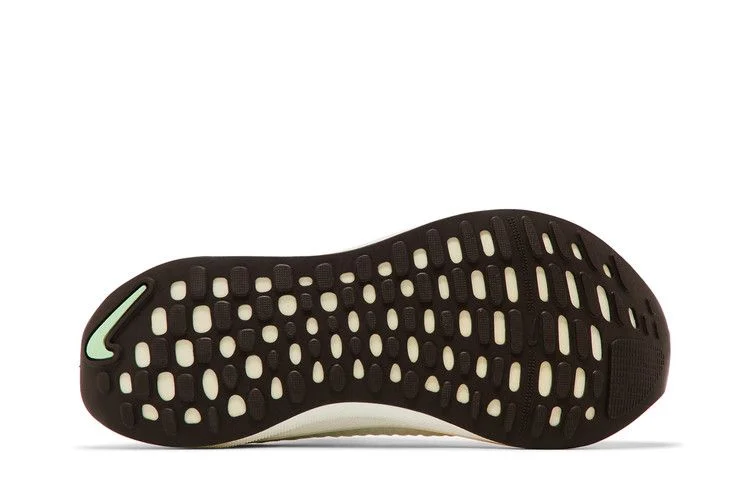 Krossovki-Nike-Wmns-ReactX-Infinity-Run-4-White-Vapor-Green-3