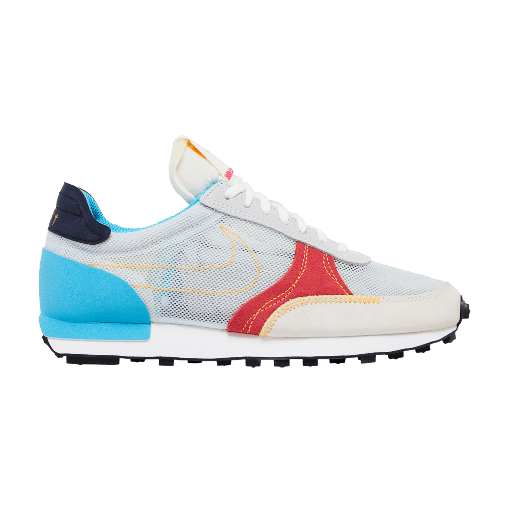 wmns-daybreak-type-football-grey-chlorine-blue-da7729-003