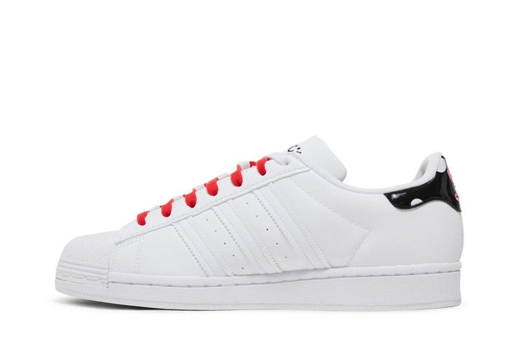 hello-kitty-x-wmns-superstar-white-bliss-pink-gw7168_02