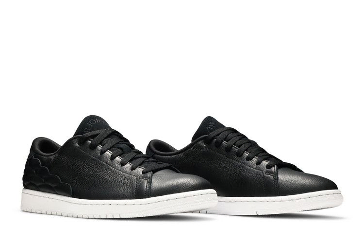 air-jordan-1-centre-court-cyber-monday-dj2756-001_07