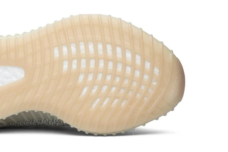 Кроссовки adidas Yeezy Boost 350 V2 'Lundmark Non-Reflective'