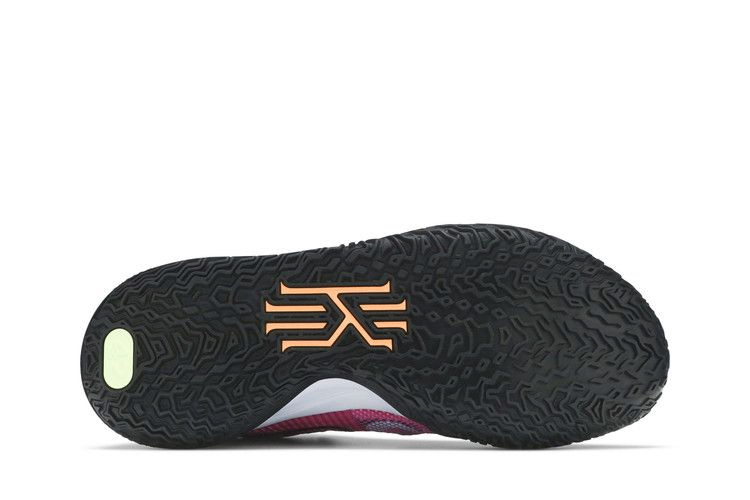 Кроссовки Nike Kyrie 7 'Creator'