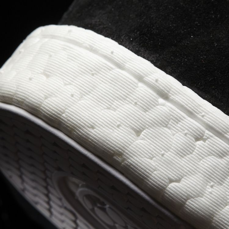 white-mountaineering-x-stan-smith-cf-core-black-cg3650_04