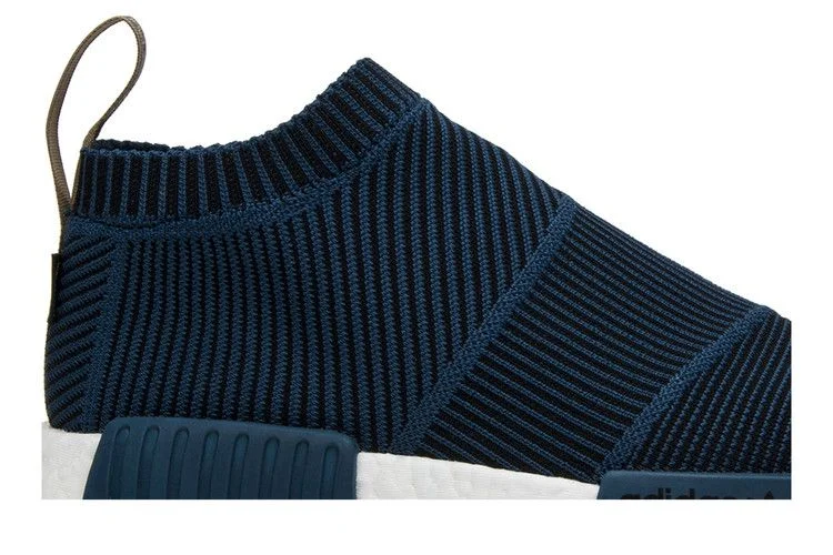 Krossovki-Sneakersnstuff-x-adidas-NMD_CS1-Primeknit-Gore-Tex-Blue-Night-1