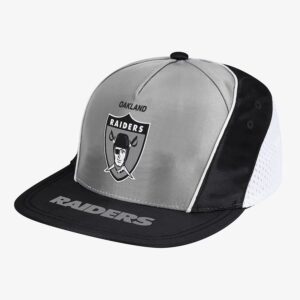 Mitchell-Ness-Silver-Oakland-Raiders-Gridiron-Classics-Freethrow-Snapback-Hat-300x300