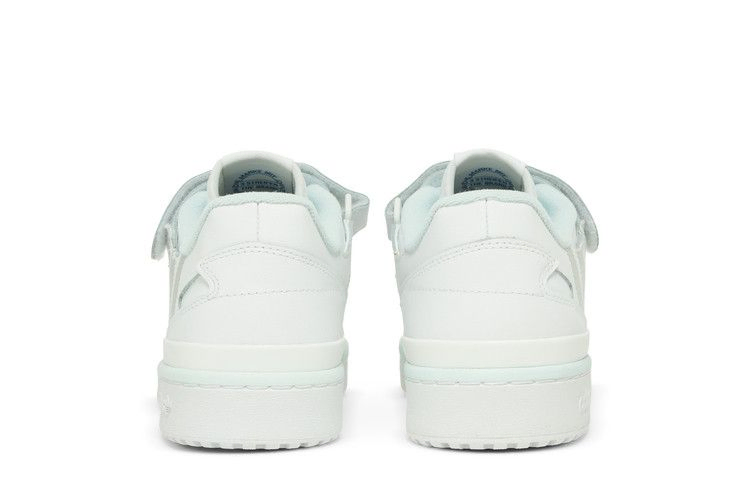 forum-low-white-almost-blue-hq4537_05