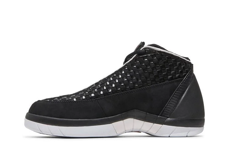 Krossovki-Air-Jordan-15-Retro-SE-GS-Black-Metallic-Silver-2