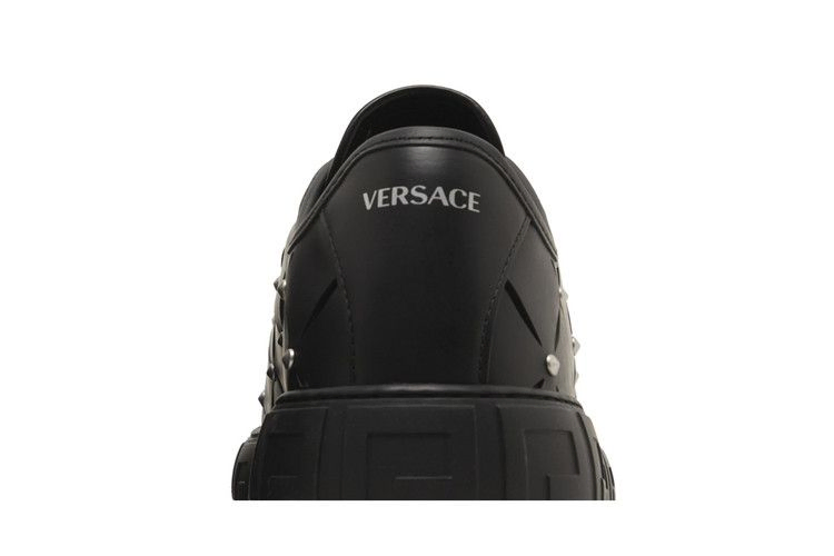 Кроссовки Versace Greca Sneaker 'Cut-Out Stud - Black'