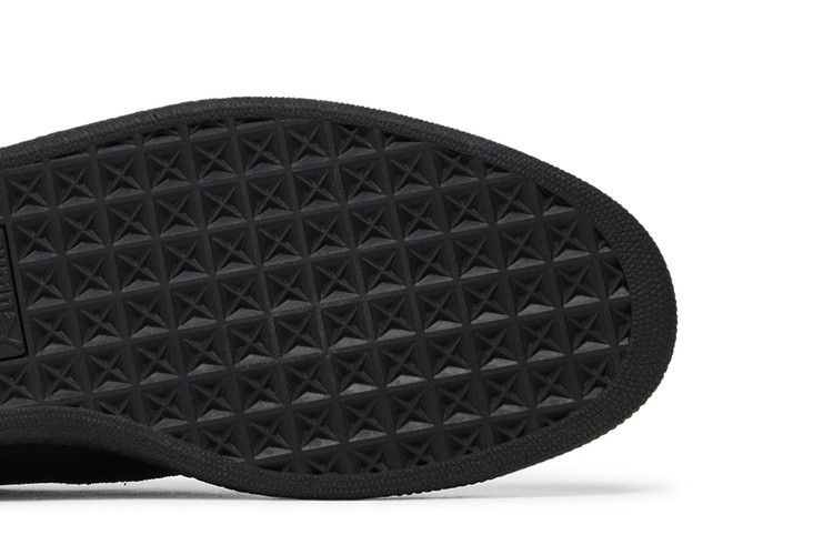 suede-classic-21-black-374915-12_04
